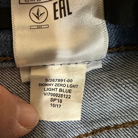 Banana Republic Skinny Zero Light Denim Jeans Size 27, GUC - Picture 5 of 5